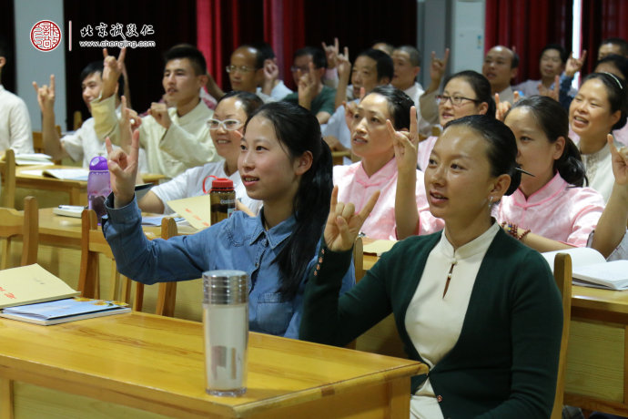 学习手语游戏「丁丁当当」