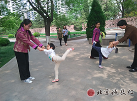 快乐掌握身体平衡 